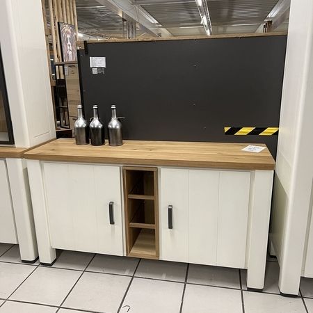 Schränke bei Inside Möbel